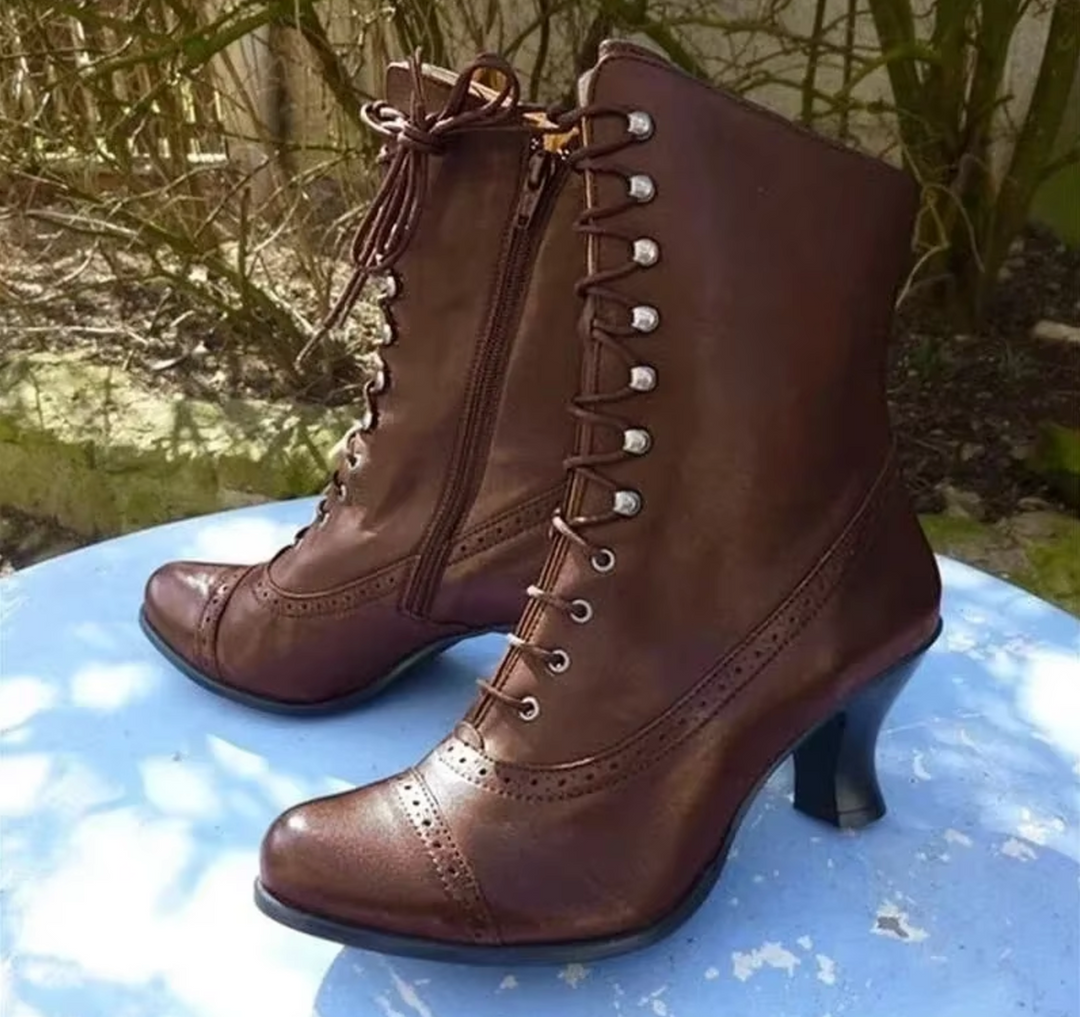 EB | Lederstiefel mit Schnürung