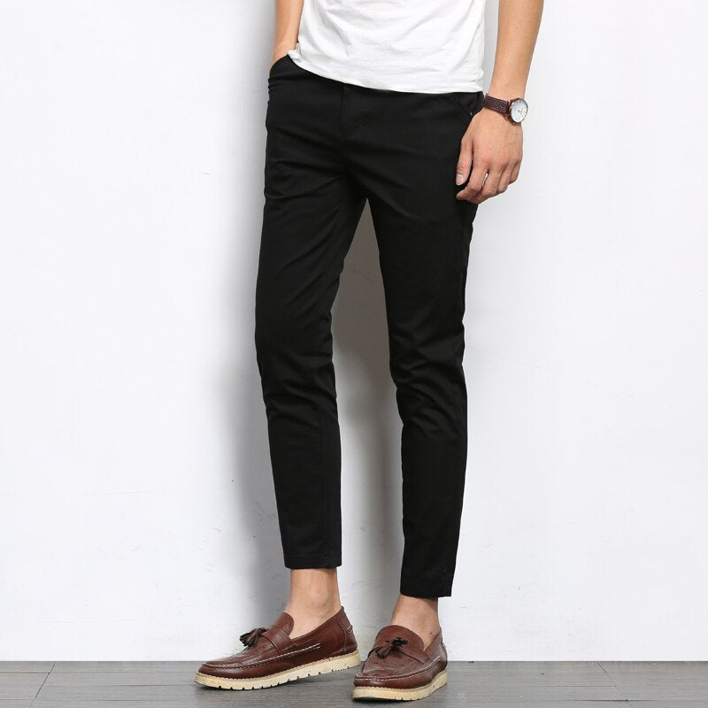 EB – Schöne moderne Chinos