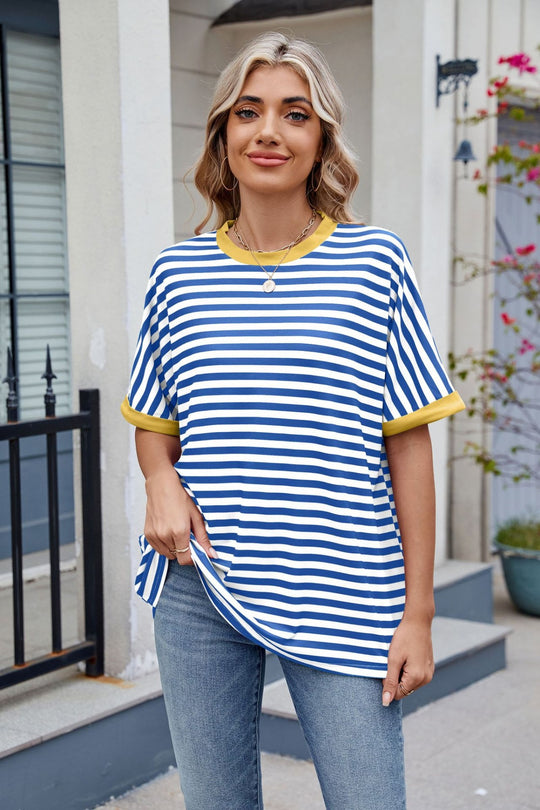 EB | Gestreiftes kontrastierendes T-Shirt