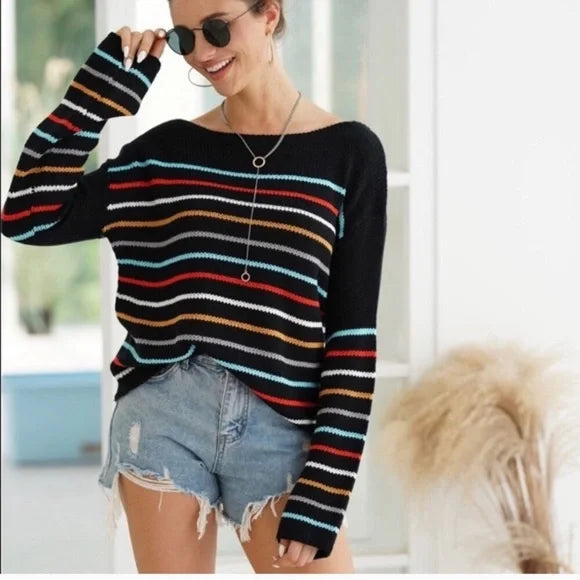 EB | gestreifter V-Ausschnitt-Strickpullover für den Lagenlook im Herbst