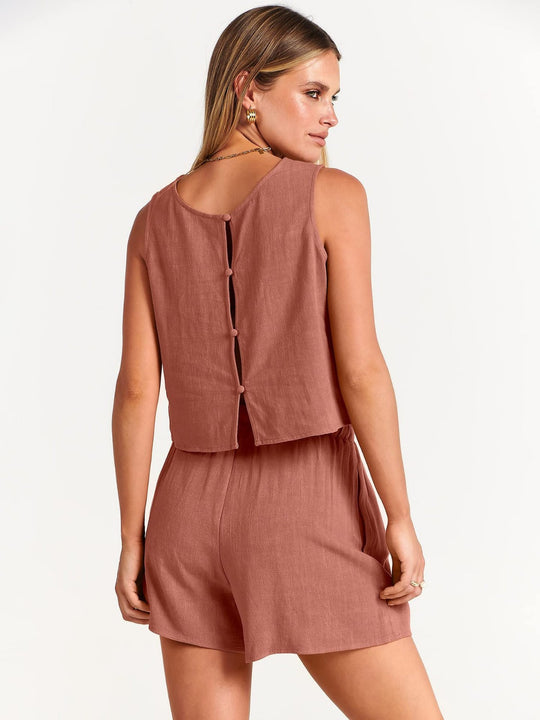 EB | Zweiteiliges Set aus ärmellosem Oberteil und Shorts
