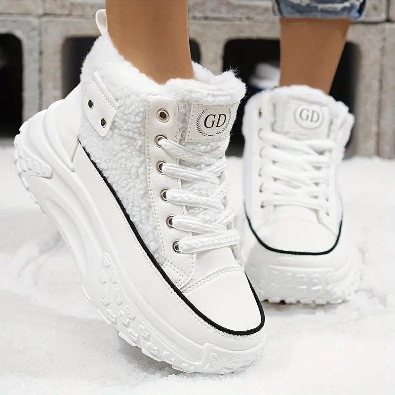 – Schneestiefel aus Samt