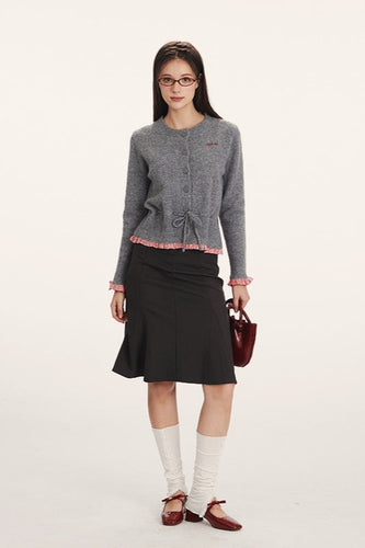 EB | Slim-Fit Strickjacke mit Einsätze-Design