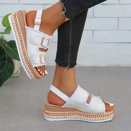 EB | Lässige Denim Wedges