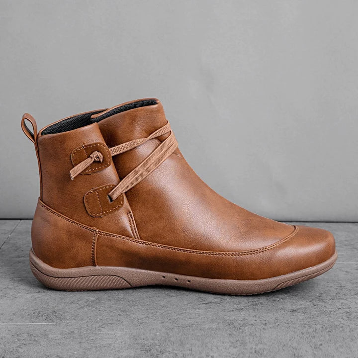 EB | Ankle Boots mit Riemen