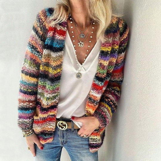 EB | Mühelose und Elegante Winter Strickjacke