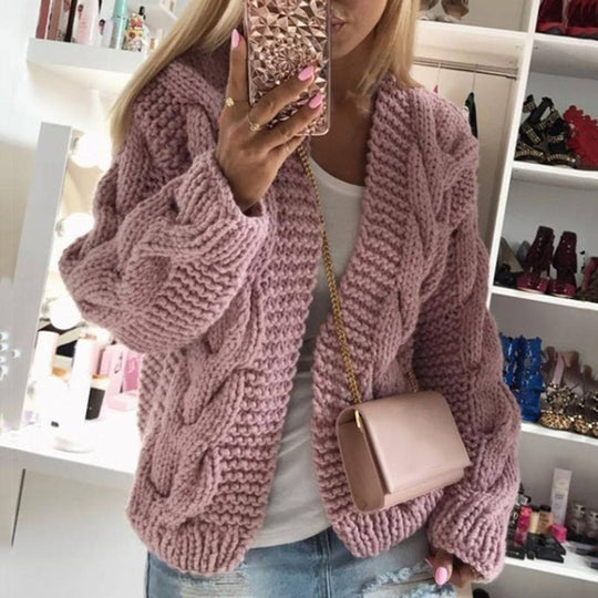 Damen gestrickte Oversized-Jacke mit Zopf-Muster und lässiger Passform EB