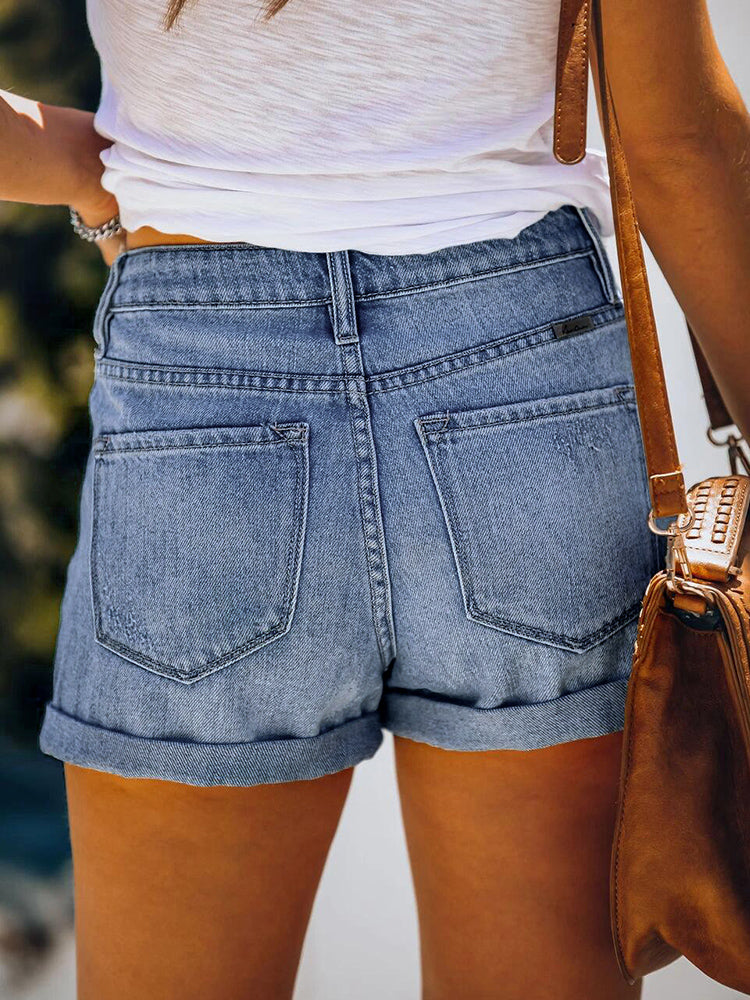 EB | Beinabschluss Ripped Jeans Shorts