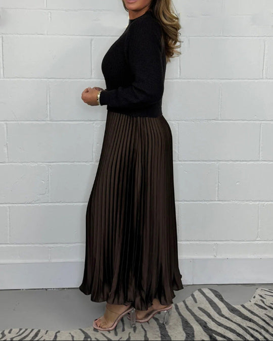EB | Lässiges Kontrastfarbenes Kleid mit Patchwork und Plissee