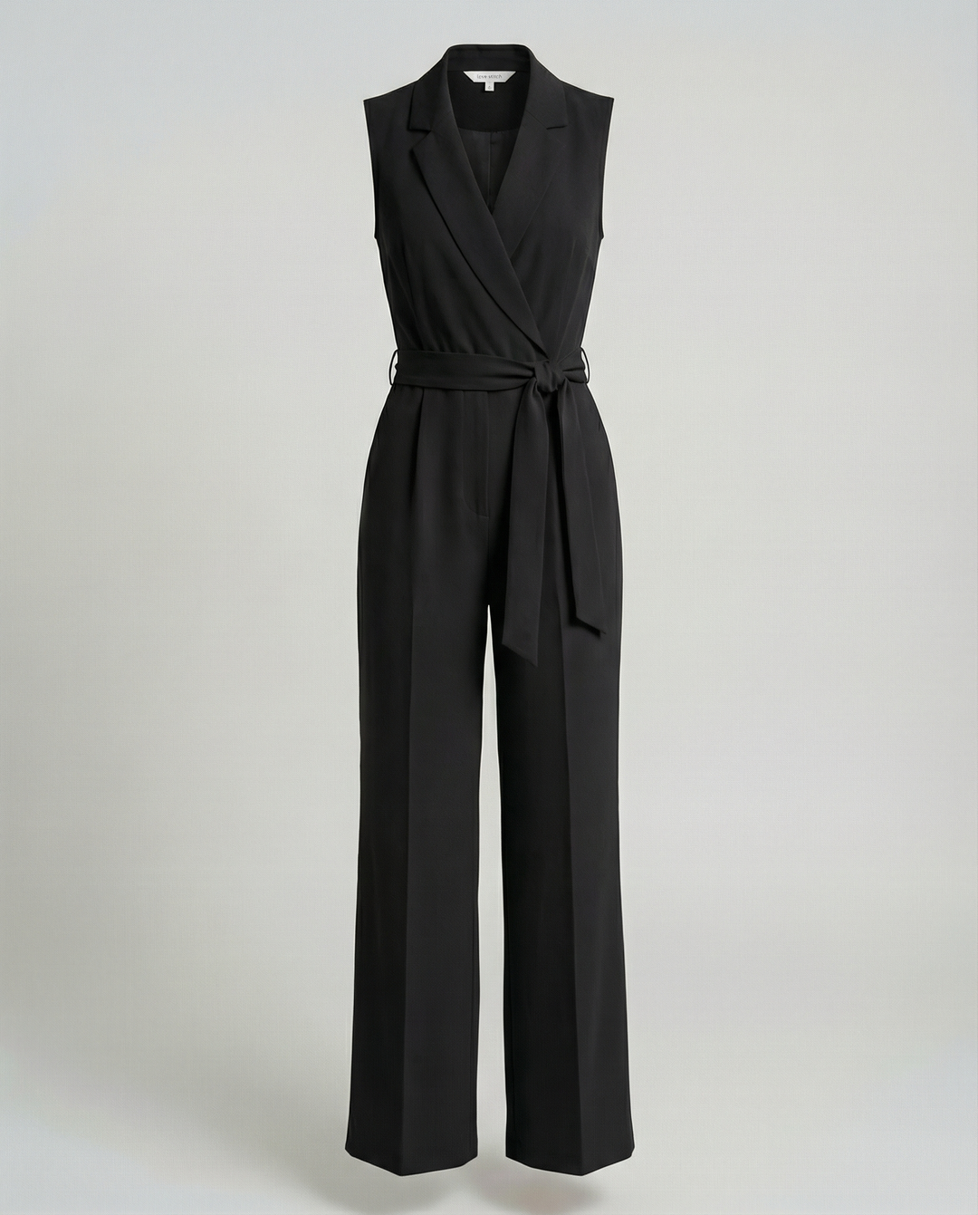 EB | Jumpsuit Elegante Silhouette Aus Edlem Stoff