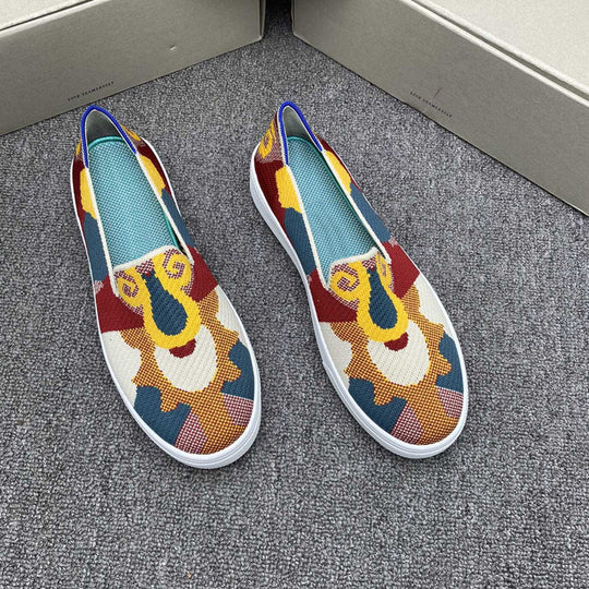 Damen Modische Slip-On Sneakers mit kreativem Muster EB