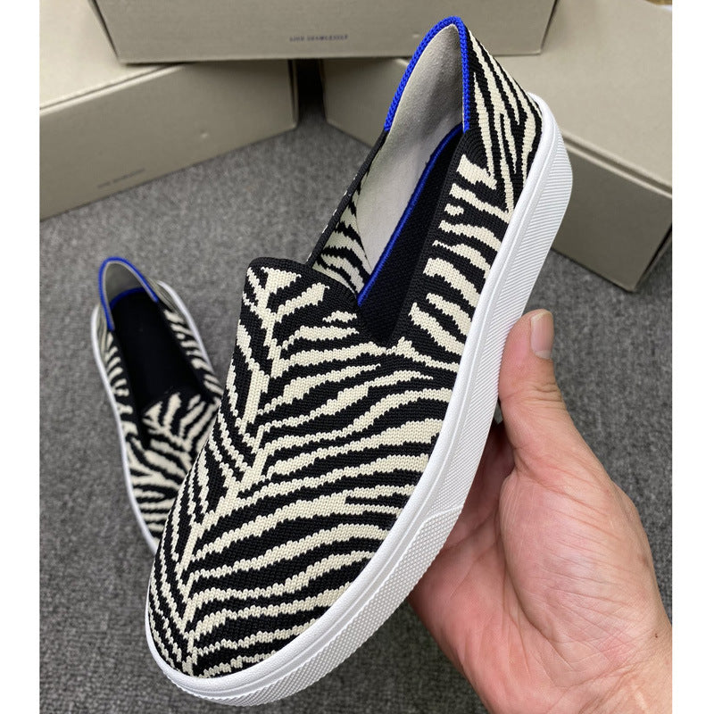 Damen Modische Slip-On Sneakers mit kreativem Muster EB