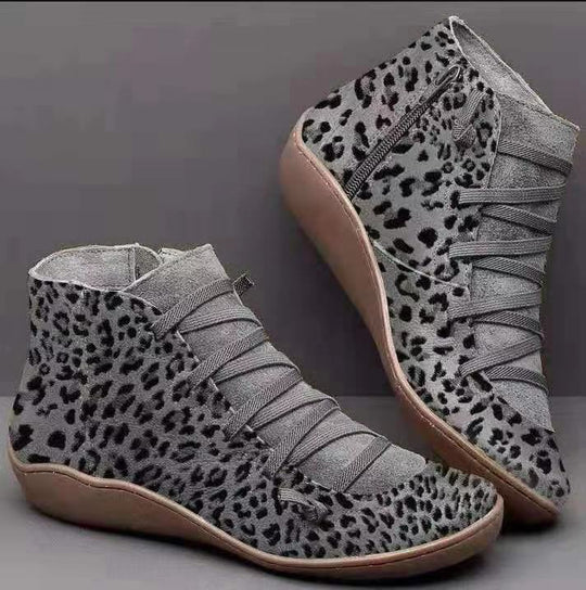 Damen nan knöchelhoher Softleder-Sneakerboot mit seitlichem Reißverschluss elastischer Zierschnürung und ergonomischer Komfortsohle EB