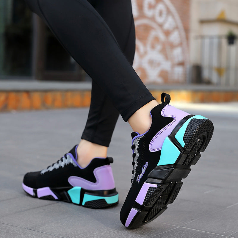 Damen Sportliche Sneakers mit atmungsaktivem Mesh-Obermaterial und rutschfestem Profil EB