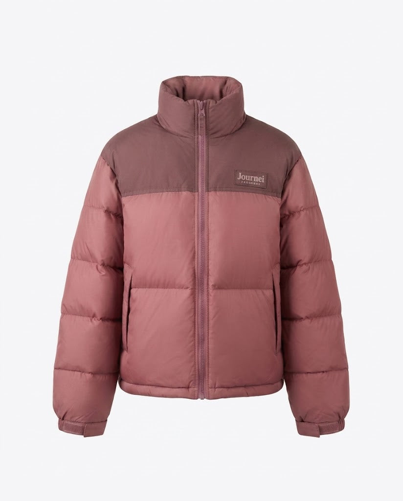 Damen nan kurzer wattierter Pufferjacke mit hochschließendem Stehkragen und kontrastierter Schulterblende EB