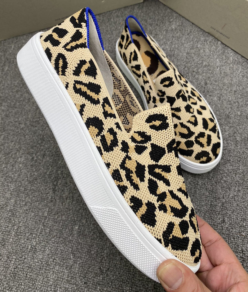 Damen Modische Slip-On Sneakers mit kreativem Muster EB
