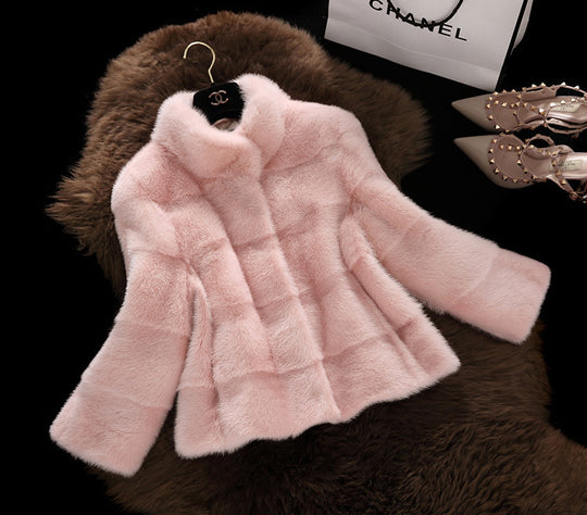 Damen Kunstpelzjacke mit modernem Schnitt und hohem Kragen EB