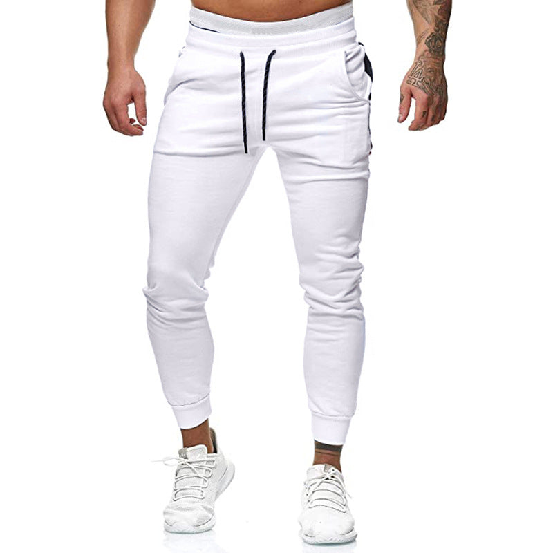 Herren Sportliche Jogginghose mit elastischem Bund und praktischen Taschen EB