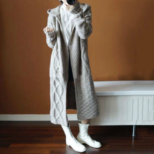 Damen Grobstrickjacke mit Kapuze und großem Komfort EB
