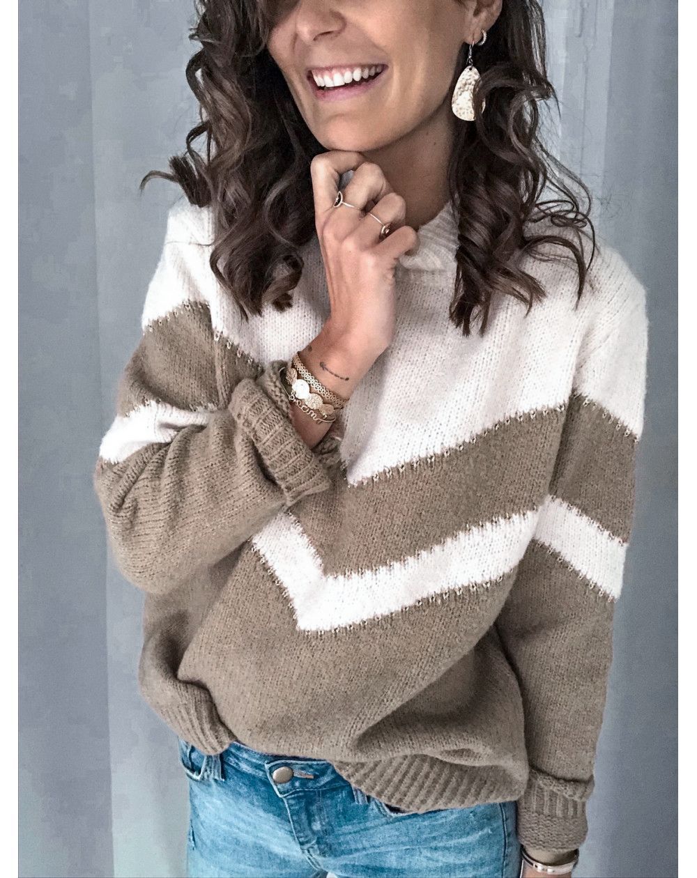 Damen modischer Strickpullover mit Chevron-Muster EB