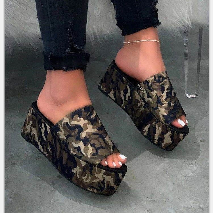 Damen nan Plateau-Mule mit Leopardenprint, offener Zehenpartie und gepolstertem Komfortfußbett EB