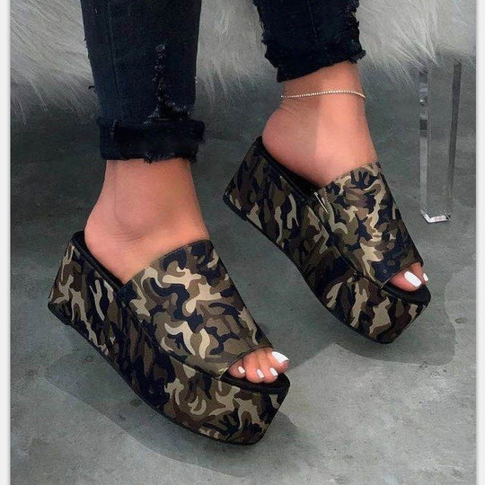 Damen nan Plateau-Mule mit Leopardenprint, offener Zehenpartie und gepolstertem Komfortfußbett EB