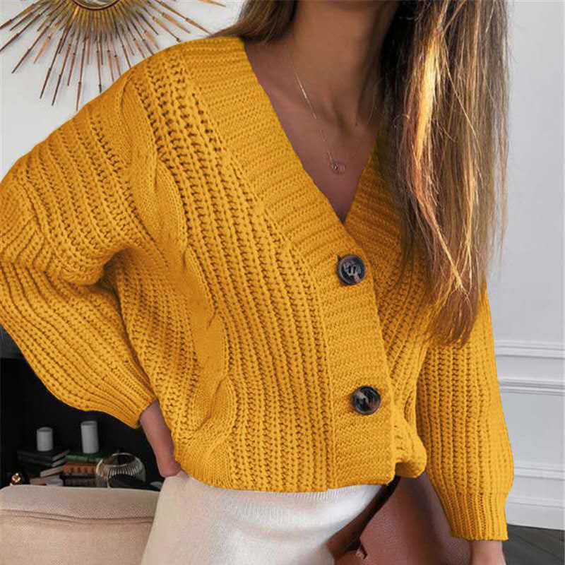 Damen Strickjacke mit übergroßem Design und dekorativen Knöpfen EB