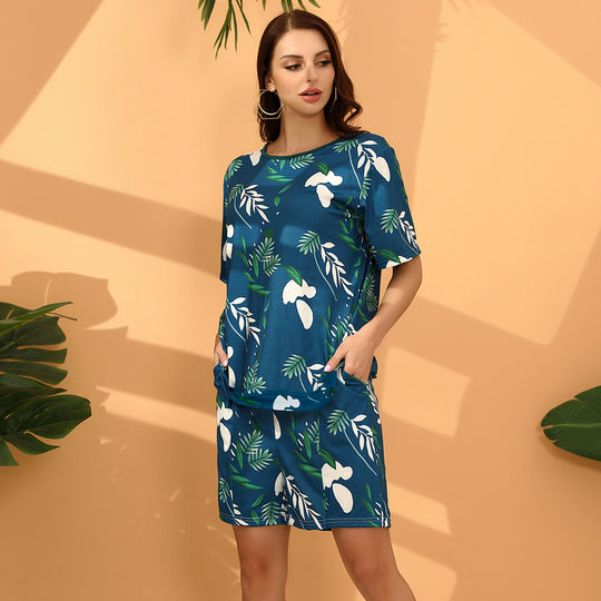 Damen lässiges Sommer-Outfit mit floralem Print EB