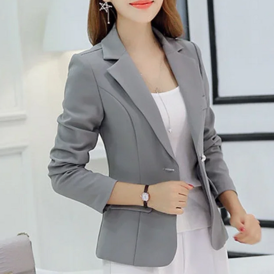 EB | Taillierter Blazer mit Strukturierter Silhouette und Einem Knopf