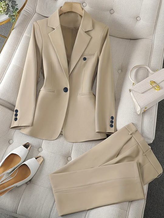 EB | Klassischer Stil mit Revers-Blazer-Set