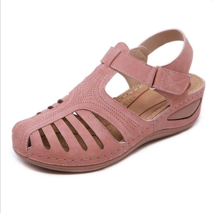 Damen Bequeme luftige Sandalen mit modischen Cut-Outs EB