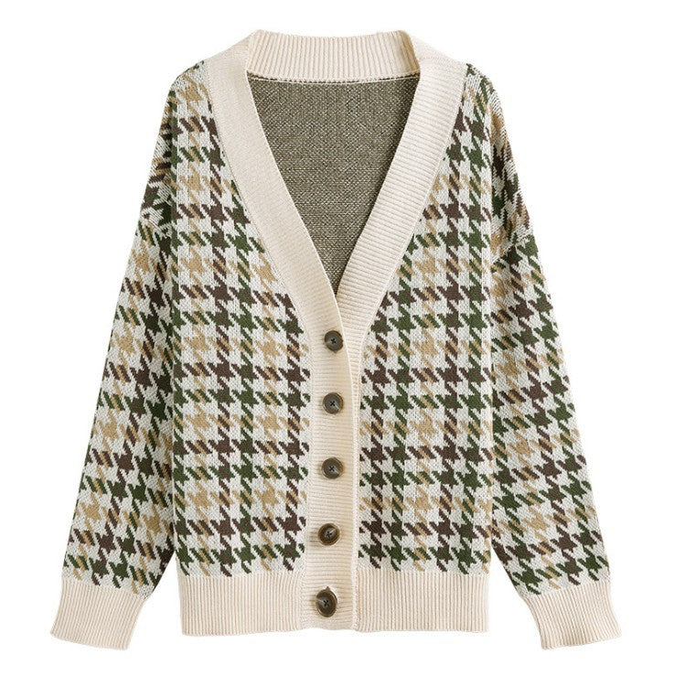 Damen Strickjacke mit modernen Zopfmuster und Holzknöpfen EB