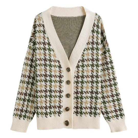 Damen Strickjacke mit modernen Zopfmuster und Holzknöpfen EB