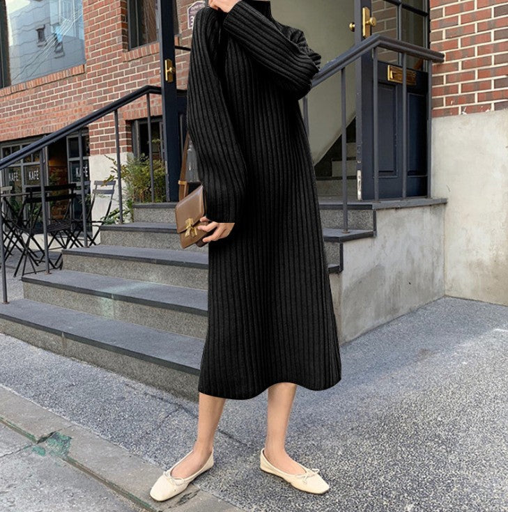 Damen Strickkleid mit ansprechendem Rippdesign und eleganten Schnittdetails EB