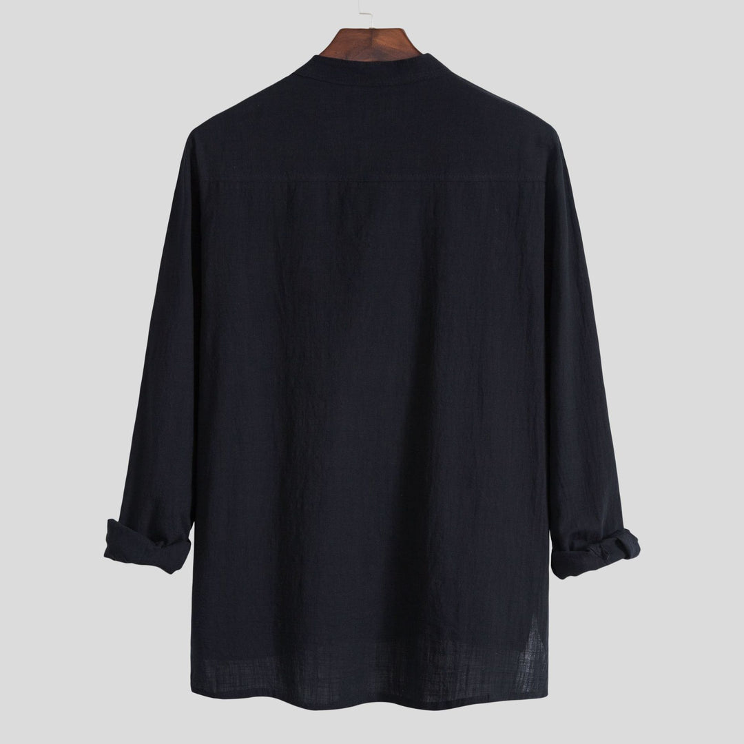 Herren Langarmhemd mit innovativem Henley-Ausschnitt und praktischer Brusttasche EB