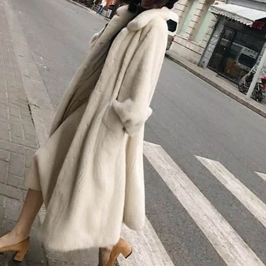 Damen Fluffiger Langmantel mit breitem Gürtel EB