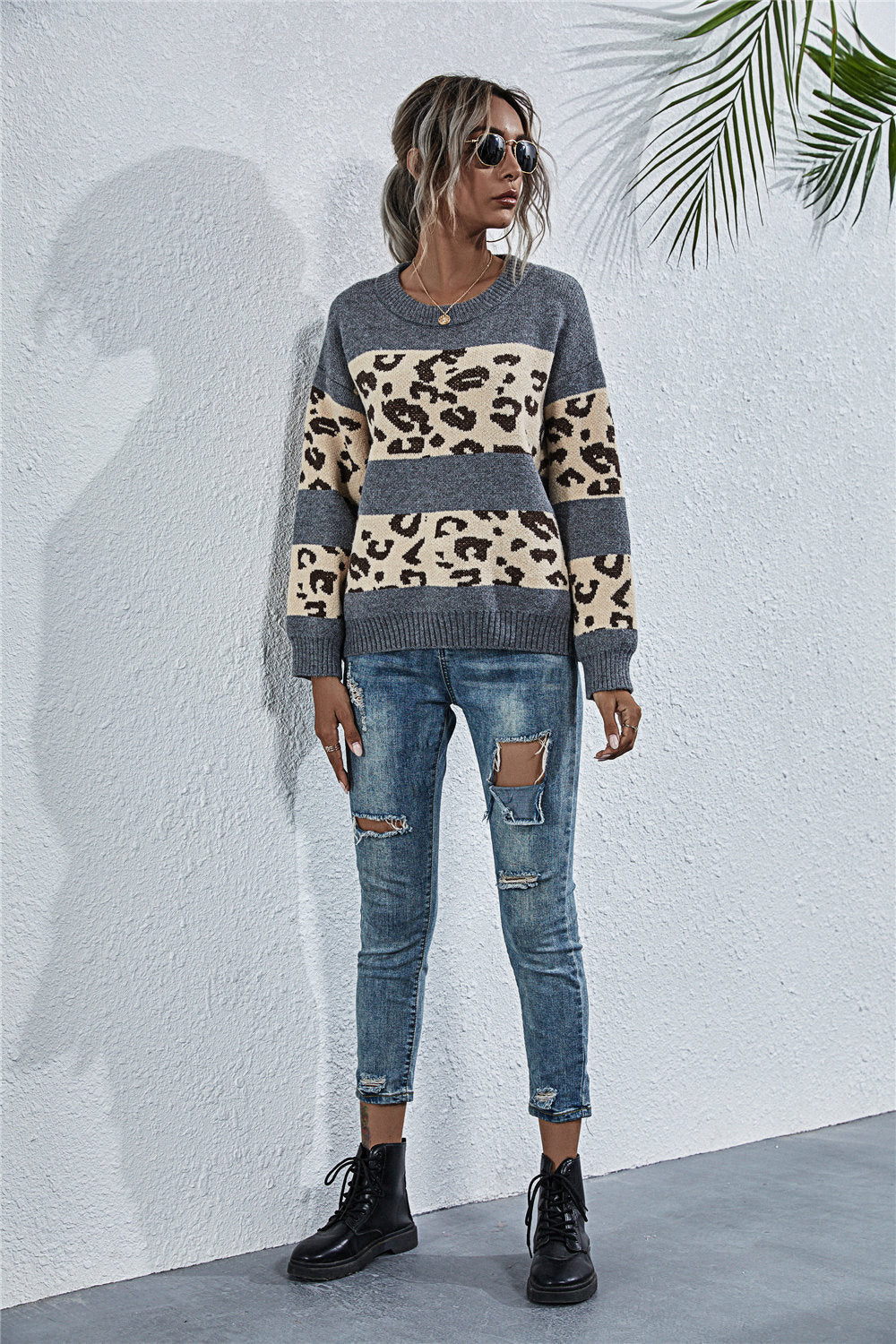 Damen gemütlicher Strickpullover mit Leopardenmuster EB