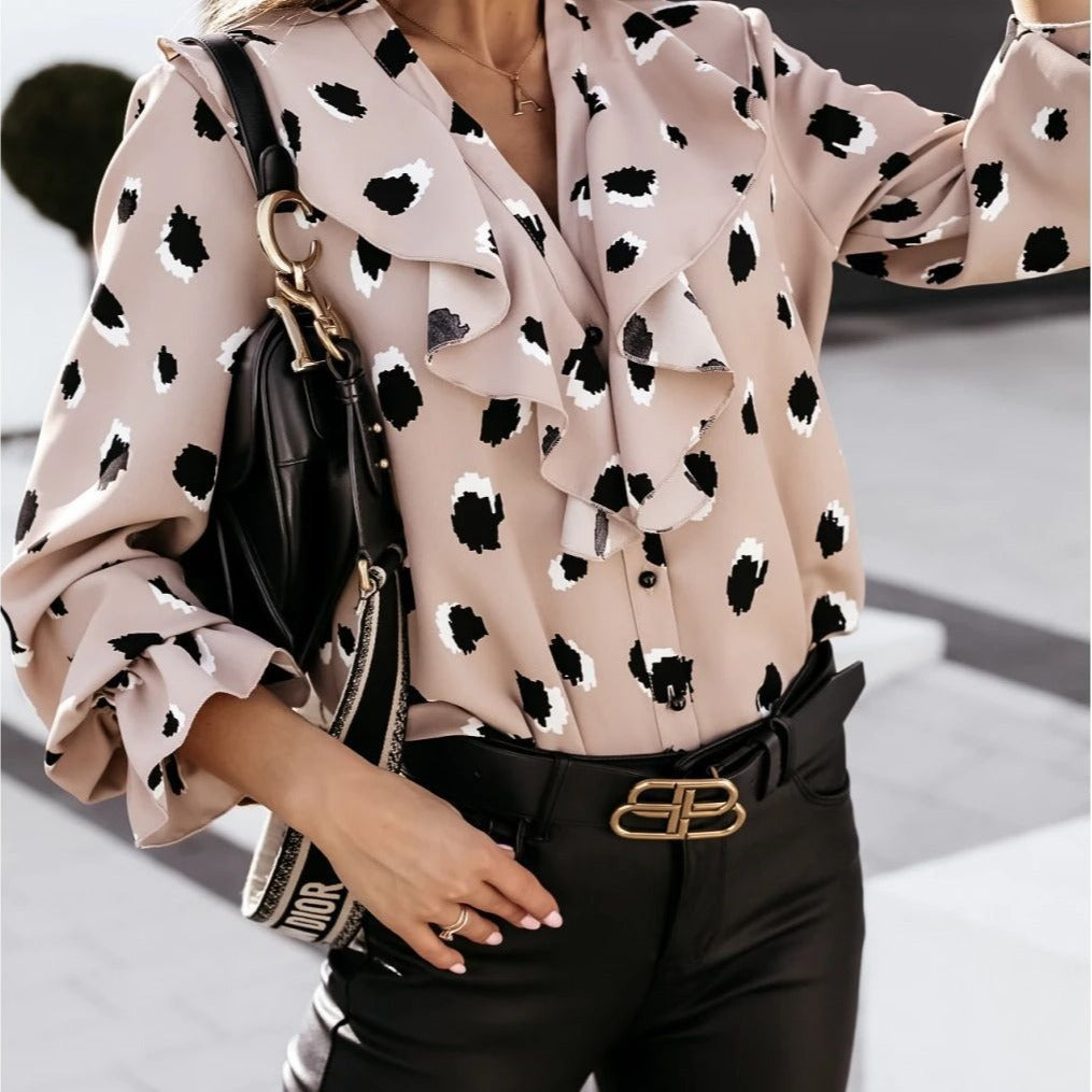 Damen Bluse mit voluminösen Rüschendetails und modernem Punktedesign EB