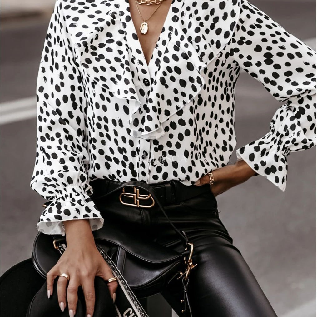 Damen Bluse mit voluminösen Rüschendetails und modernem Punktedesign EB