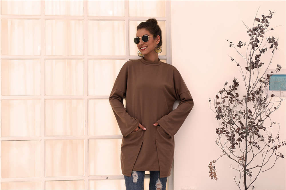 Damen Longpullover mit außerge-wöhnlichem Schnitt und Taschen EB