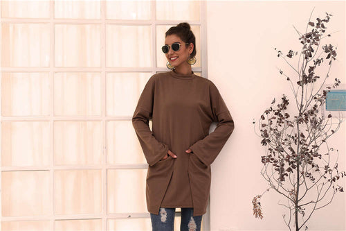 Damen Longpullover mit außerge-wöhnlichem Schnitt und Taschen EB