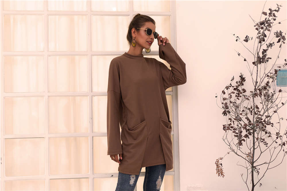 Damen Longpullover mit außerge-wöhnlichem Schnitt und Taschen EB