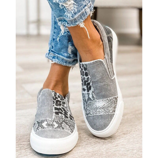 Damen modische Slip-On Sneakers mit unterschiedlichen Tiermustern EB