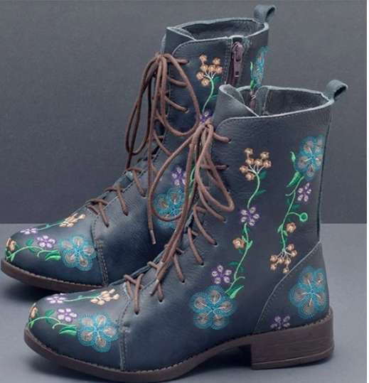 Damen bestickte Combat-Stiefelette mit floralem Stickmotiv, seitlicher Reißverschluss und gepolstertem Komfortfußbett EB