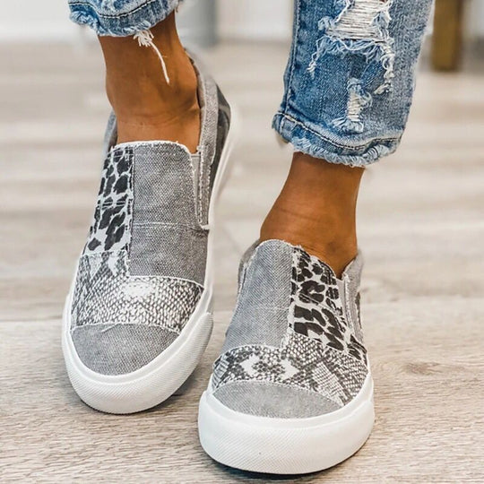 Damen modische Slip-On Sneakers mit unterschiedlichen Tiermustern EB