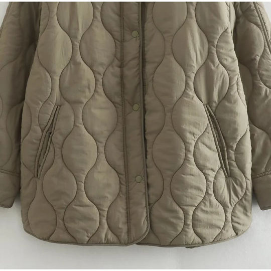EB | Bequemes Rundhals gepolstertes Jacket mit Knöpfen Ideal für Herbst/Winter