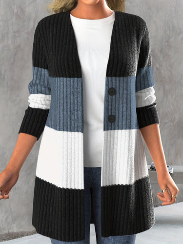 EB | Modische und Mühelose Strickjacke