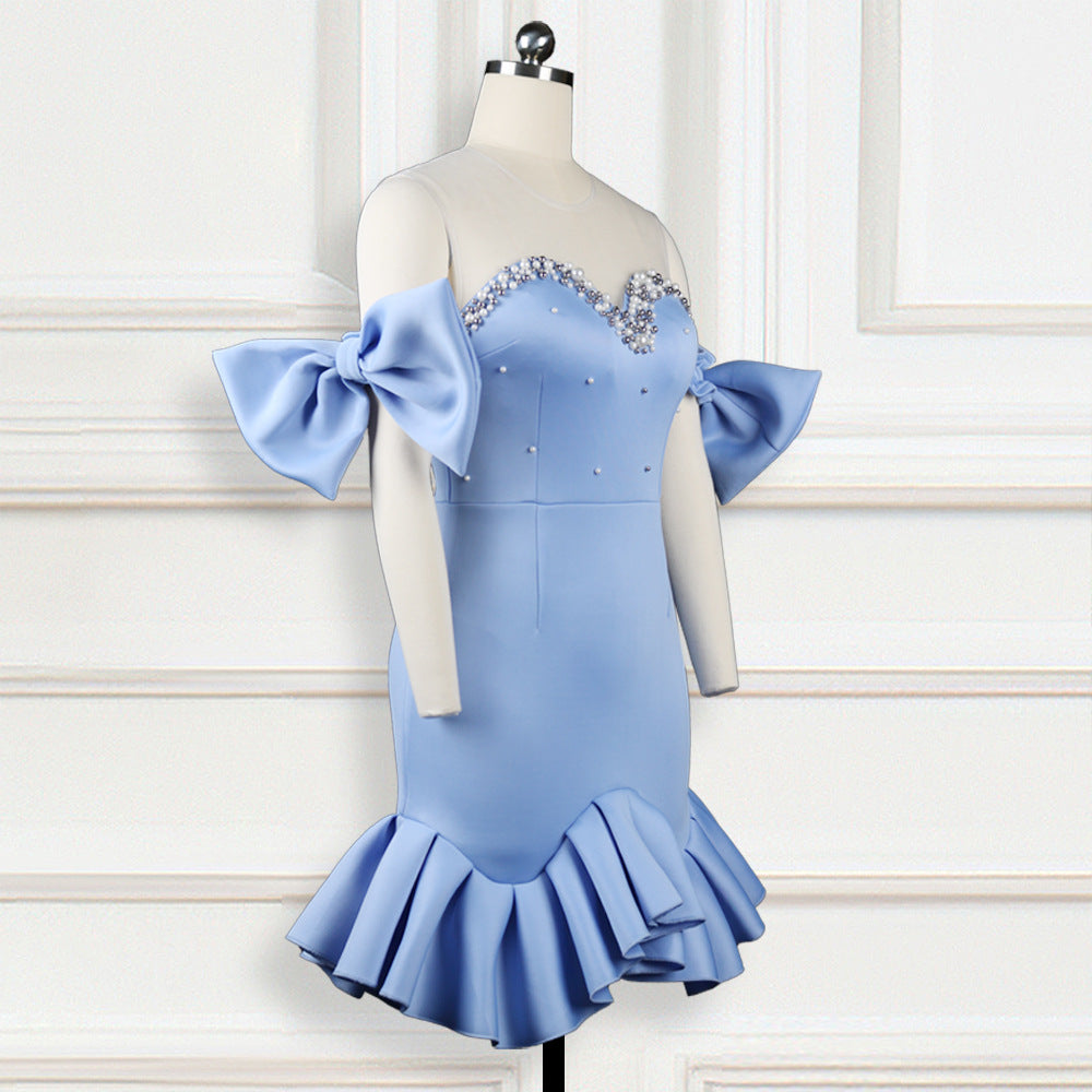 Damen glamouröses Cocktailkleid mit transparenten Puffärmeln und Rüschensaum EB
