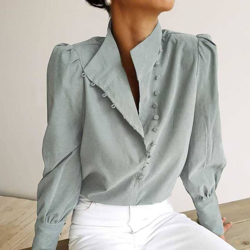 EB | Viktorianisch Inspirierte Bluse mit Hohem Kragen