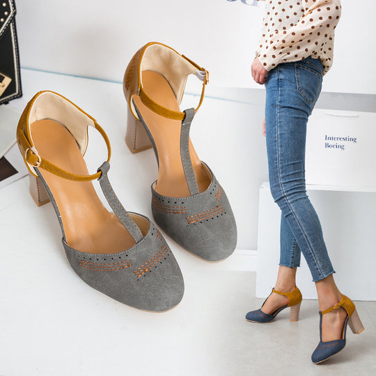 Damen Elegante T-Strap Pumps mit komfortablem Blockabsatz EB